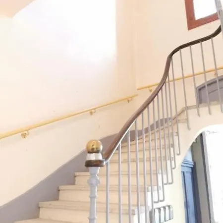 Le Deauville *t2 * Lourdes